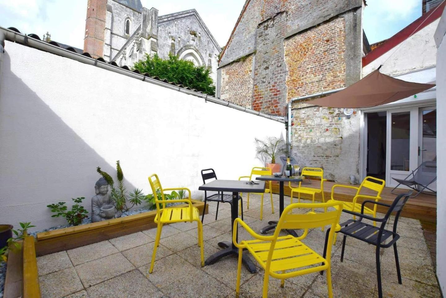 Le Notre Dame Villa Ardres Kültér fotó